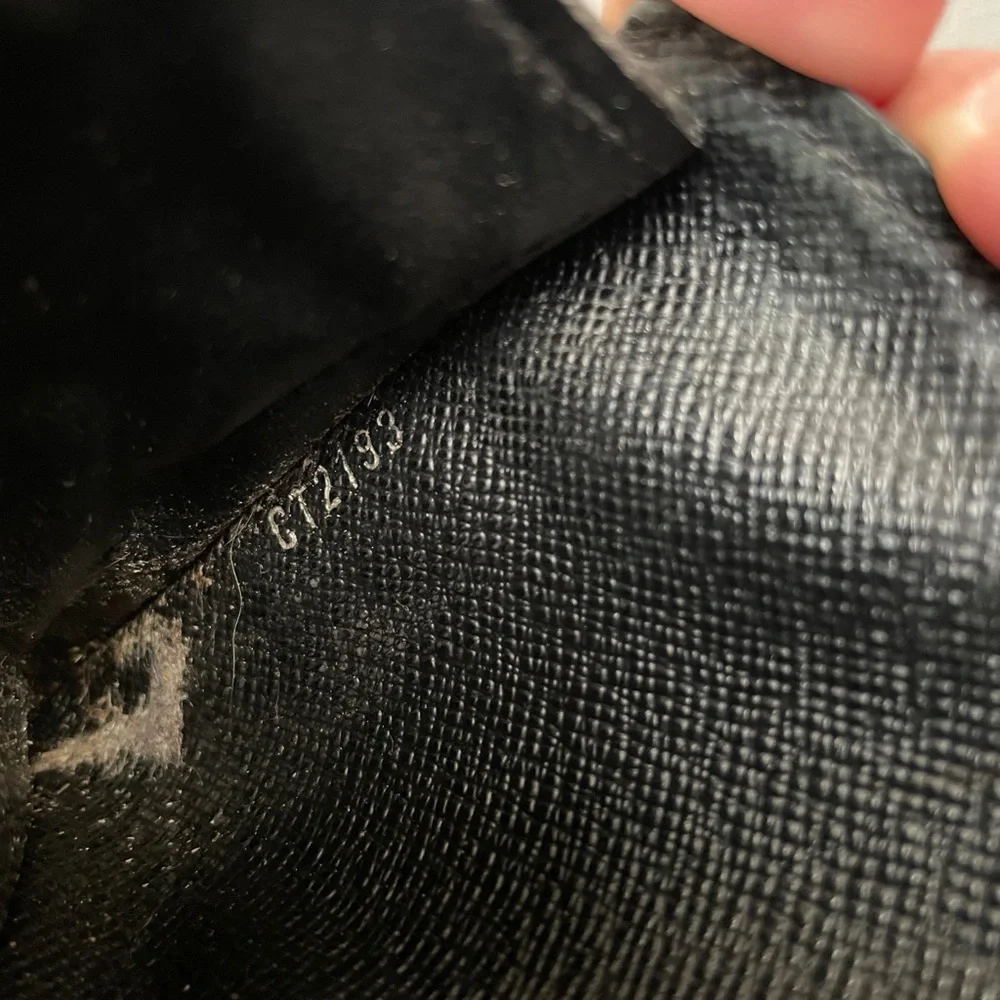 Rare Louis Vuitton Monogram Marco Two Tone Unisex Wallet - Picture 5 of 6